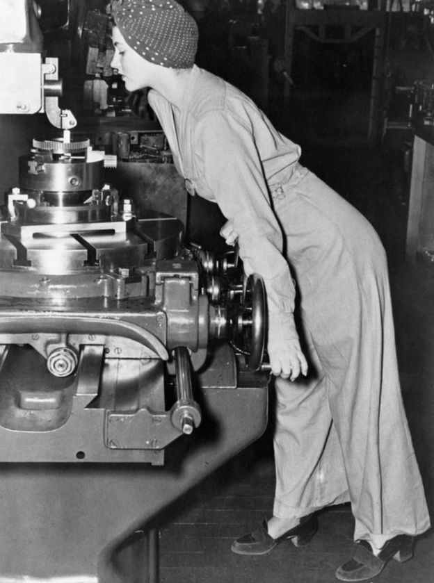 dgPRconsultants's tweet photo. #RIP #RosieTheRiveter 🌹💪 https://t.co/r4esRZ2OJQ
*
*
*
#RIPRosie #NaomiParkerFraley #WeCanDoIt #FemaleEmpowerment #Feminism #independence #movement #inspiration #tattoo https://t.co/rL6ba8hhHB