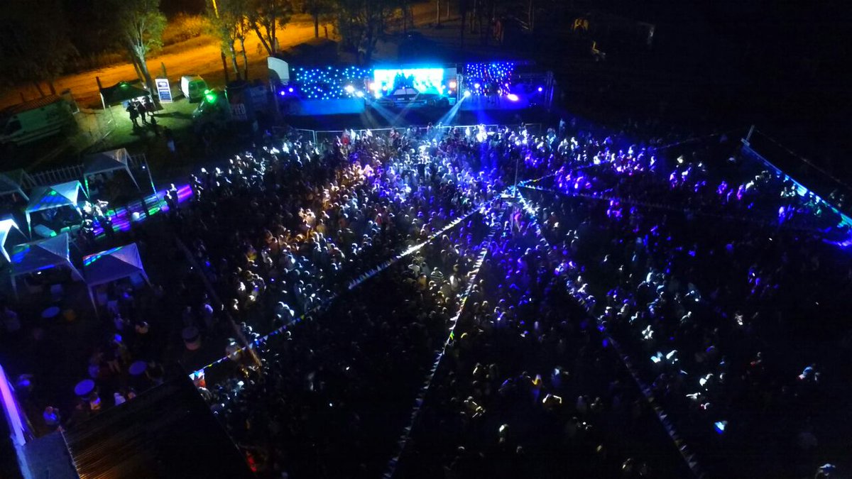 amnesiamegaf's tweet photo. Estan listos para vivir nuevamente otra #AmnesiaMegaFest ??? ππ
*Espuma Party* /// Sector Seco ///
*Vip + 30* /// Living Room ///
Sector Bar /// Food trucks ///
09-FEB-18 *Media provincia se encuentra en Etruria* ///
Anticipadas en Venta /// Transporte desde toda la Zona https://t.co/GQEVCGeJ3i