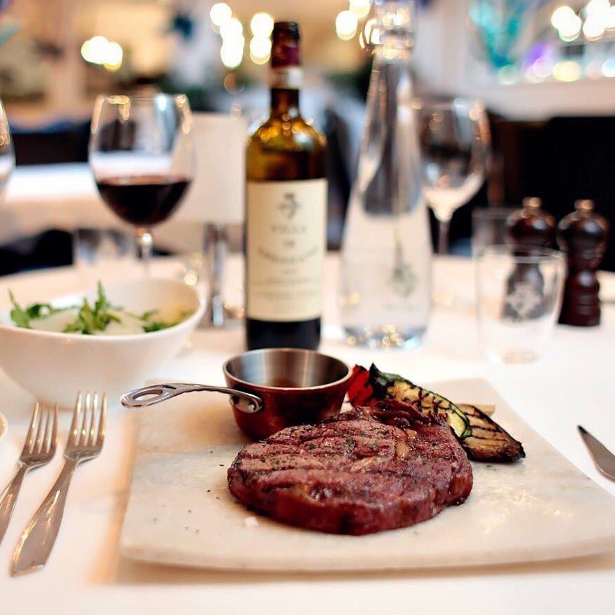 VilladiGeggiano's tweet photo. Get some meat on your bones this Friday π @HGWalterLondon #steak #steakoclock #topchef #josper #jospergrill #josperoven #placetobe #fridaydinner #weekend #italianfood #toplondonrestaurants https://t.co/hDiV1f8EV4