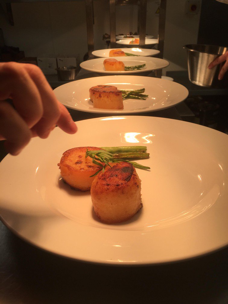 WaterfrontDC's tweet image. Fantastic theme evening in @WaterfrontDC well done VRQ L2 #BurnsNight2018 @DonnyCollege