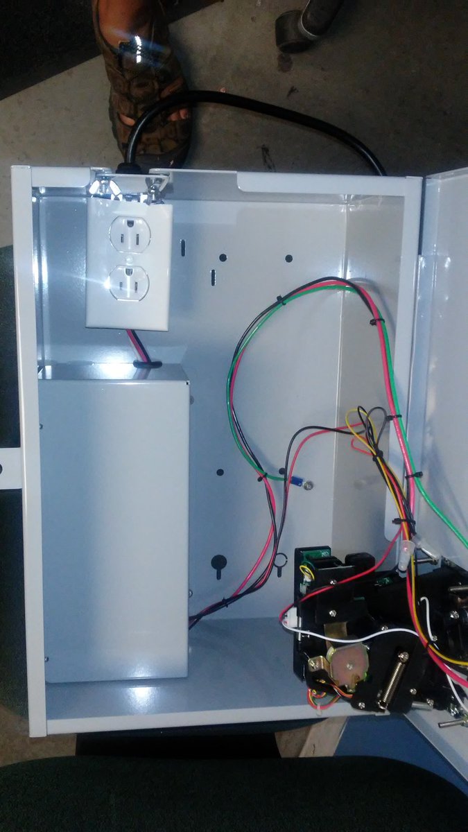 StrongManLiquid's tweet image. CONVERT ANY WASHER &amp;amp; DRYER MACHINE INTO A COIN MACHINE $450 &amp;amp; GET APPLIANCES WITH US.
STRONGMAN LIQUIDATORS 5601 STEELES AVE W UNIT 3, TORONTO, ON 416.747.7362 CONTACT DBOSS realliquidators@gmail.com