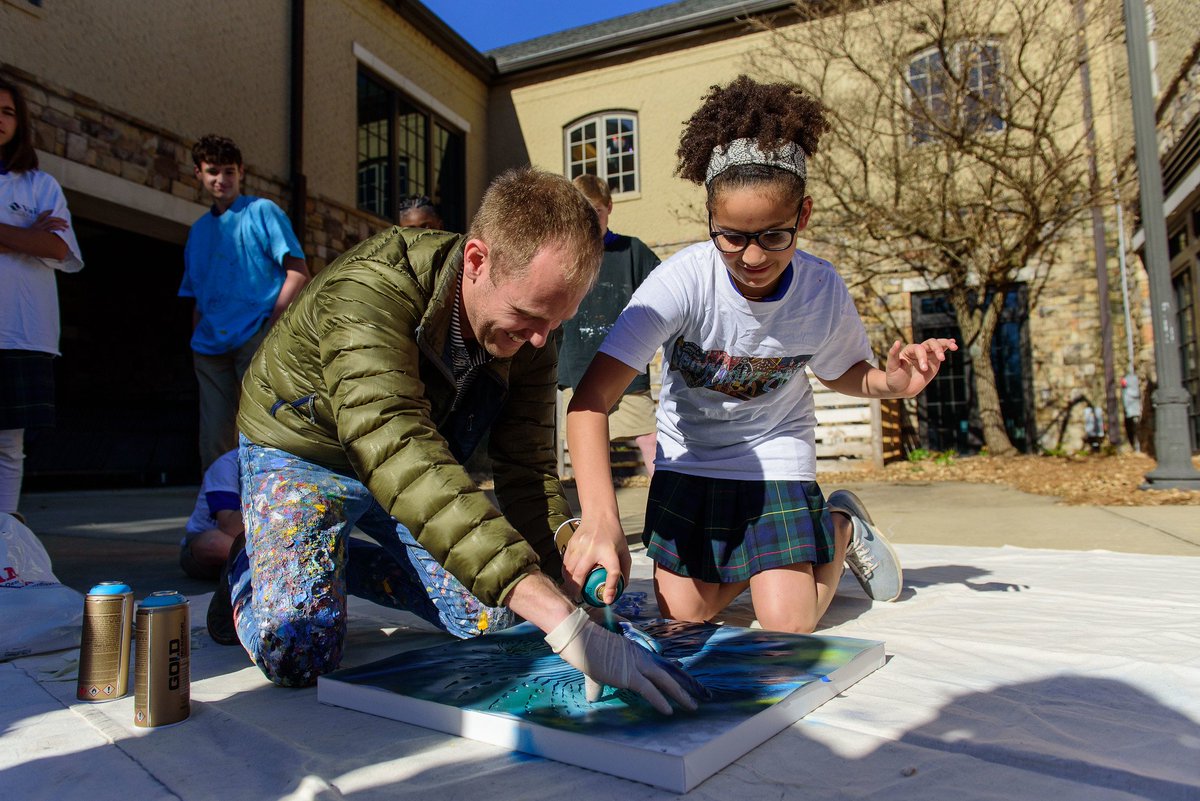 trinityatl's tweet image. Art is...FUN with renowned artist Charlie Hanavich @SpotlightOnArt @CharlieHanavich