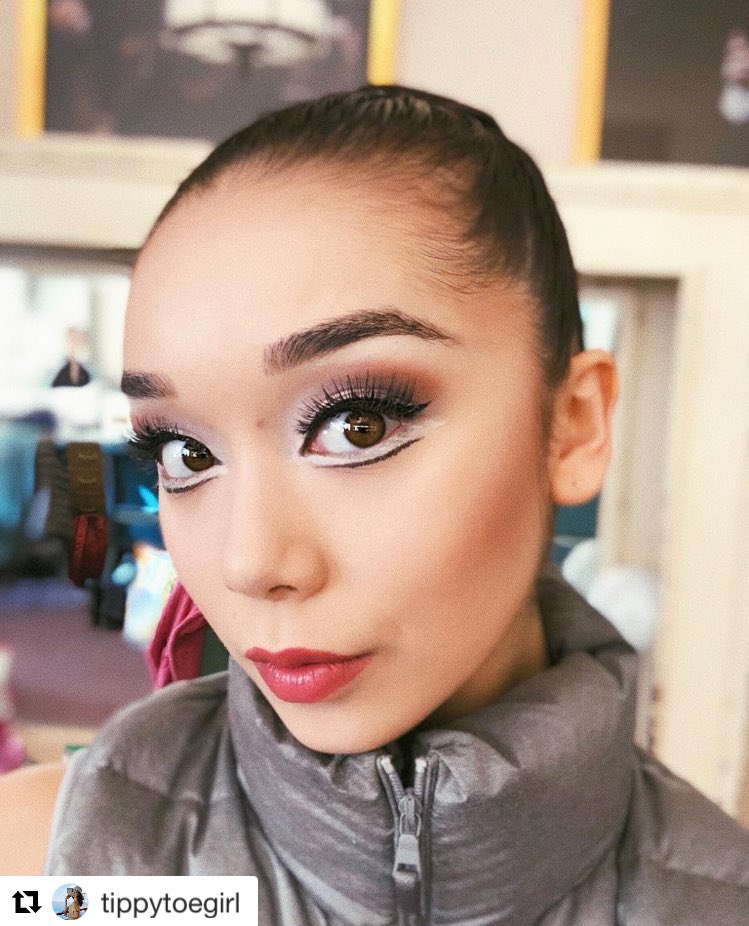 ChacottFreedNYC's tweet photo. @tippytoegirl using Chacott stage makeup 💄 #eyeliner #makeup #stagemakeup #balletmakeup @chacottcosmetics_nyc https://t.co/VDGV0v4hgk