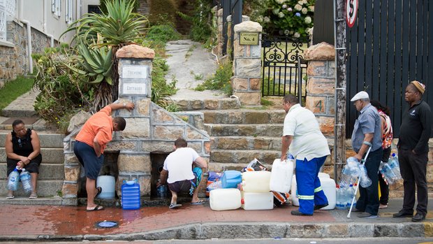 Cape Town Braces For Water Emergency That Could Affect Nearly 4 Million People huffingtonpost.com/entry/cape-tow…