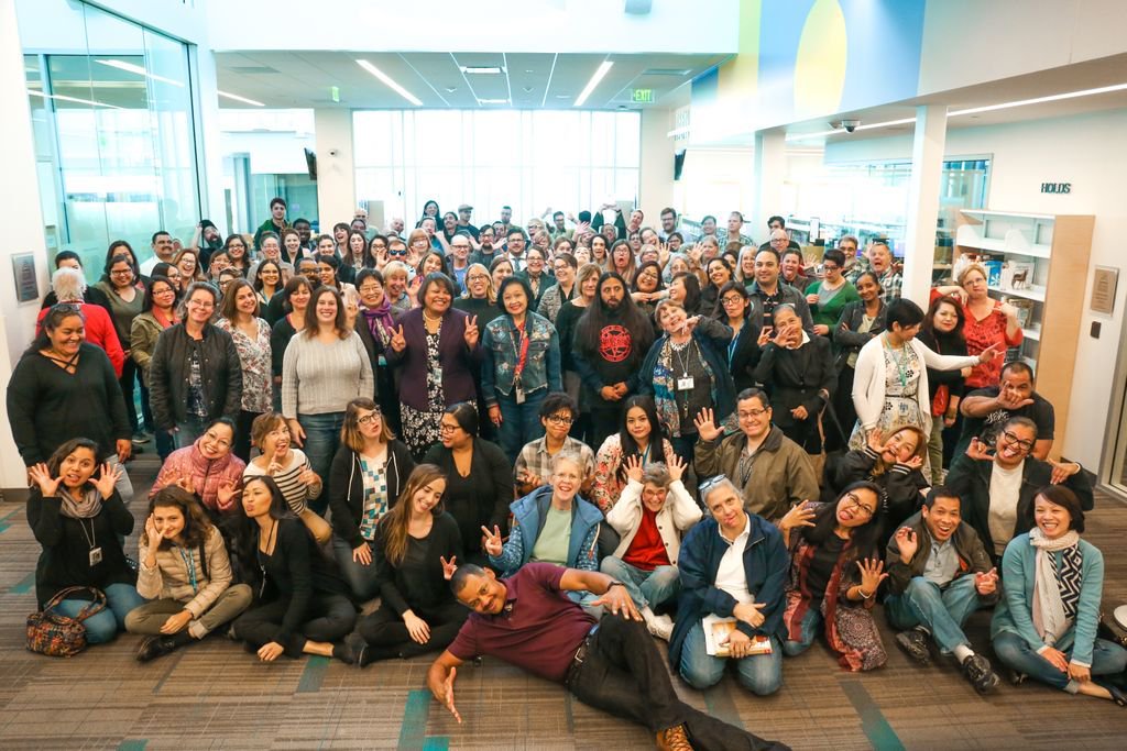 LBCityLibrary's tweet image. We couldn&apos;t resist one big #LibraryShelfie at the library! Hello from all your #LBPL librarians, administration, pages, clerks, learning guides, and studio guides!