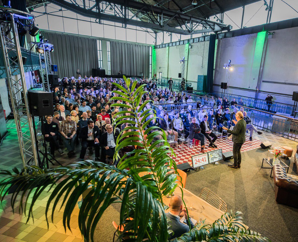 #VISION18 stond dit jaar helemaal in het teken van trends&amp;tradities. We blikken graag terug op deze prachtige dag vol inspiratie en verhalen van onze ondernemers. <a href="/FIBelgie/">Food Inspiration BE</a> <a href="/Leadersclub_be/">Leaders Club Belgium</a> 
foodinspiration.be/article/2018-0…