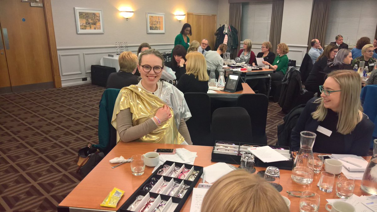 SightCareGroup's tweet photo. The importance of shade and colour in the #framestyling consultation being discussed at the @SightCareGroup workshop @SpecsLady_Faye https://t.co/LNEbUChr3G