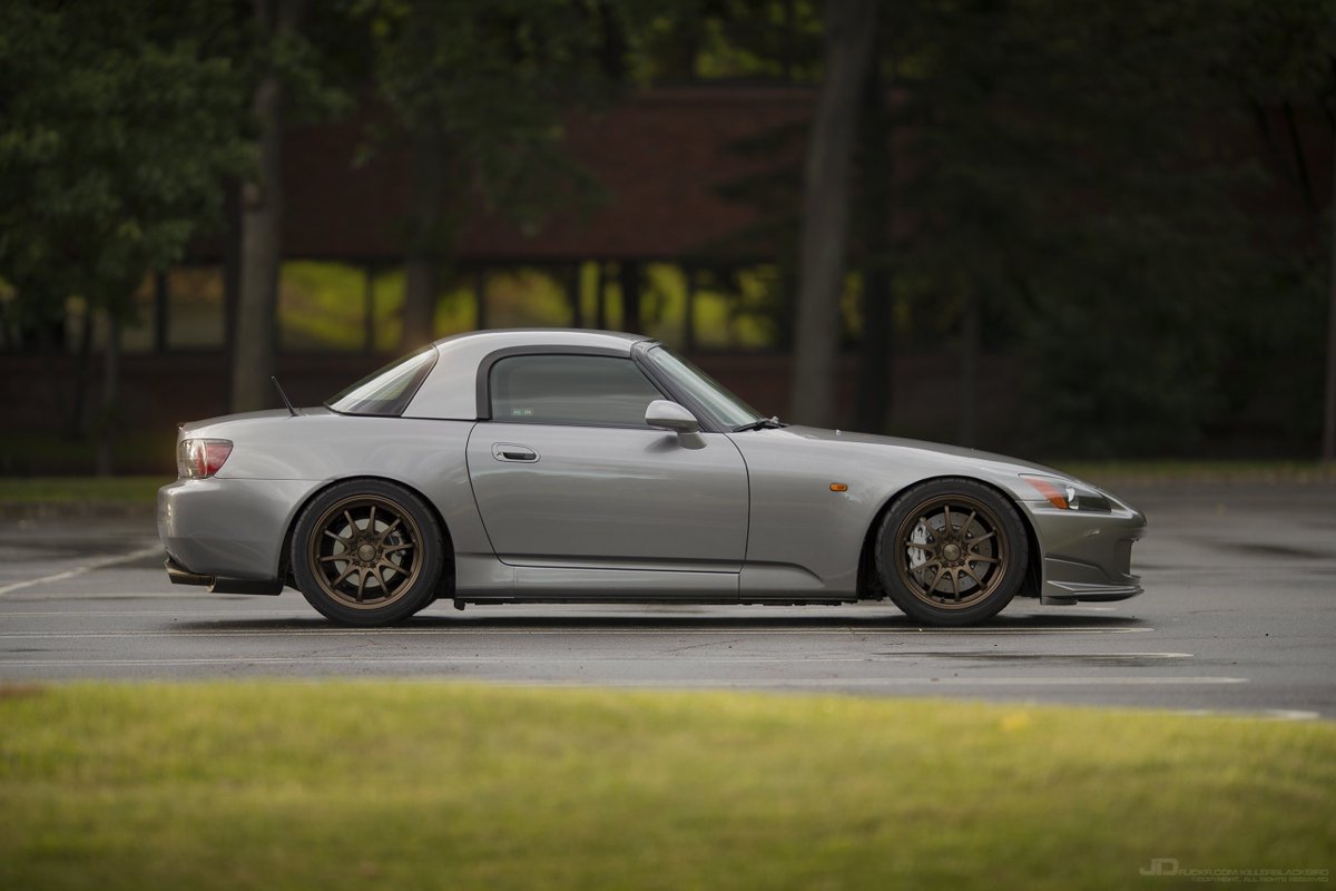 YokohamaTC's tweet photo. Where to?  📷: @killerblackbird / @Honda / #ADVAN #AD08R  / #Honda #s2000 / #onyokohamas #yokohamatire https://t.co/ckcZVJLan8