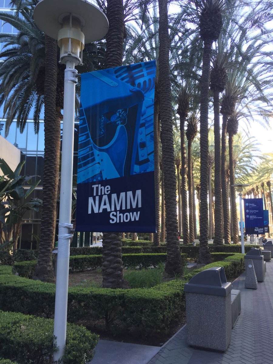 LVNG_heart's tweet photo. We touched down in sunny California on Tuesday to start setting up for the 2018 North American Music Merchants (NAMM) expo with our clients, Aston Microphones. Watch this space for a living art installation and see progress.
#NAMM2018 @Aston_Mics #liveart #musicconnects https://t.co/OpFtfCbrEW