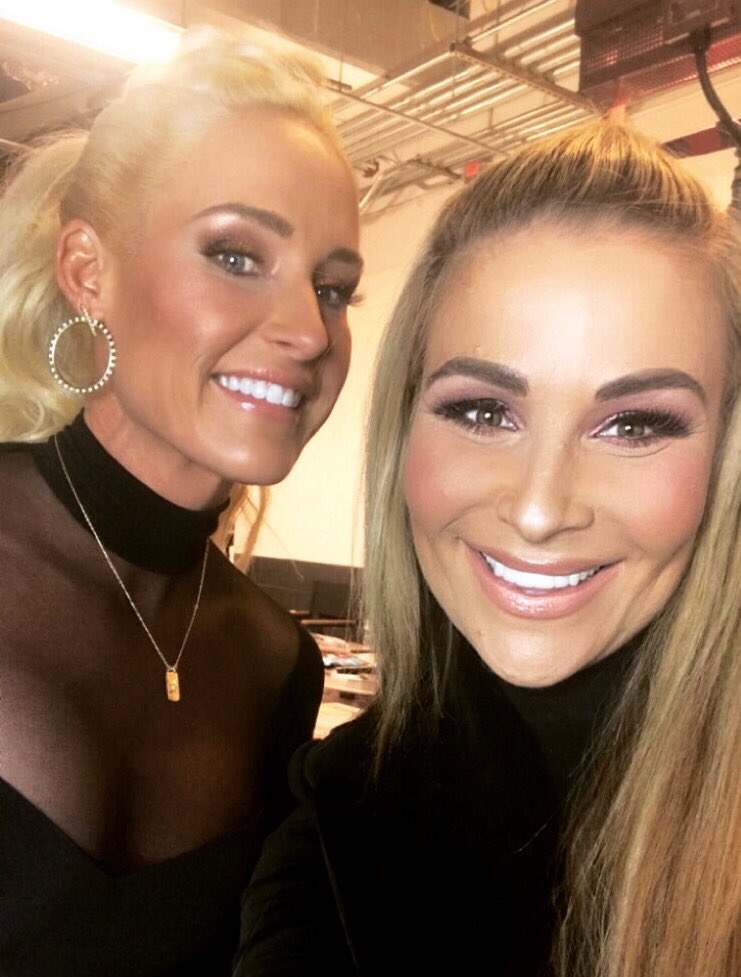 NatbyNature's tweet photo. Sending positive vibes to the birthday girl @McCoolMichelleL on her big day! Hope you get spoiled!!! 🎂🙌💞 https://t.co/eVHkOBZQIf