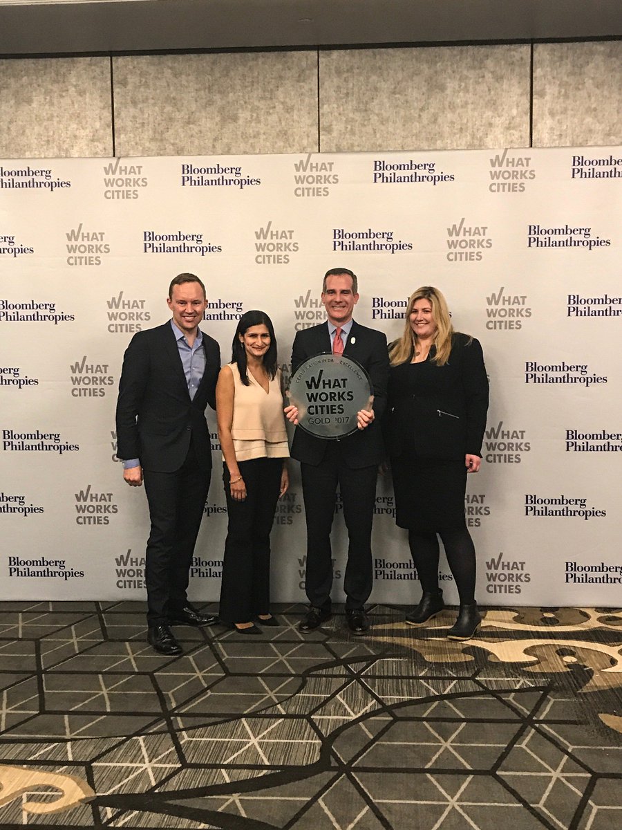 MayorOfLA's tweet image. Proud to accept the only @WhatWorksCities Gold 🏆 award in the nation for our success in using data to improve city services. Numbers tell compelling stories and they help us find answers that make a real difference in people’s lives. #CitiesWinWithData mayor.la/vdxs30i0jDU