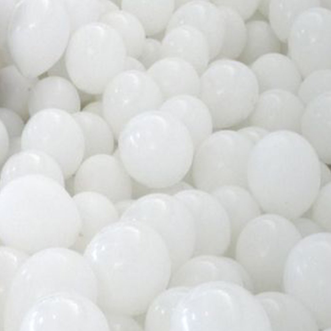 noatpaper's tweet photo. #noated sea of balloons from Pantonism's site. https://t.co/lH5hLxbN4u #noatpaper #whiteonwhite https://t.co/eyhYfpIxPG