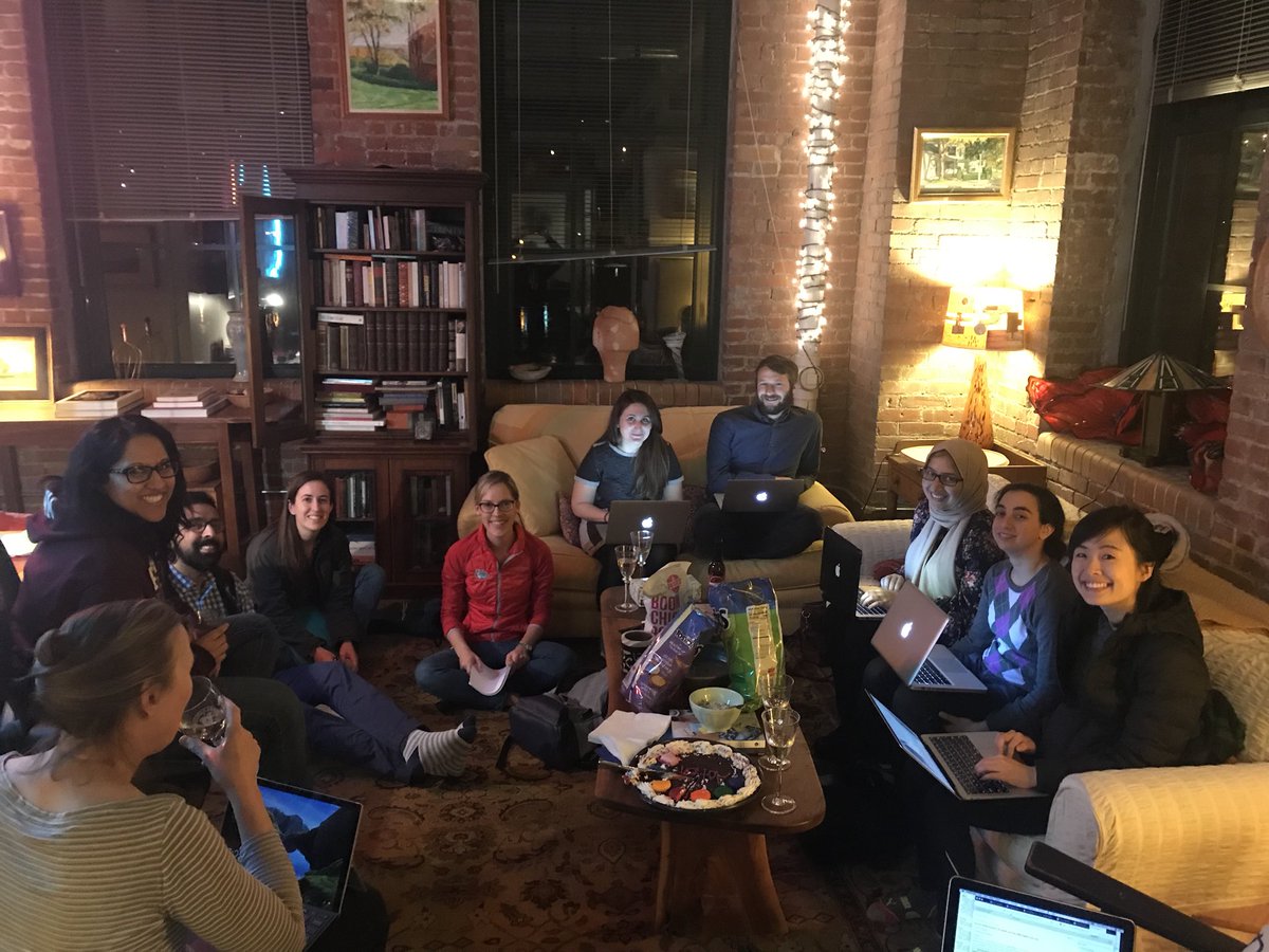 PittIMChiefs's tweet photo. ACTION wrote letters to congress tonight #StrongTogether #HealthPolicyInterestGroup #LifeChangingResidents @PHasley @pittB2B @PittIMPD https://t.co/Jo47LrMMuT