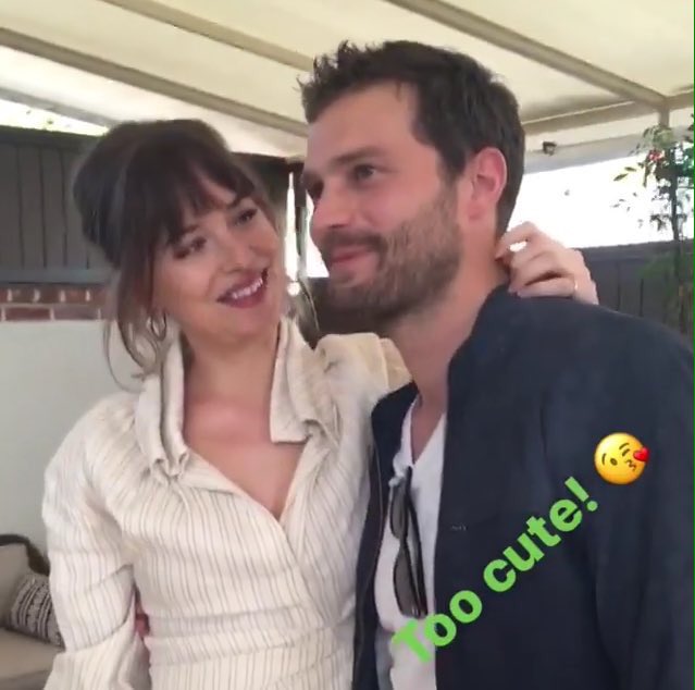 DAKOTA JOHNSON DID THAT👇🏻👇🏻👇🏻💙💙💙