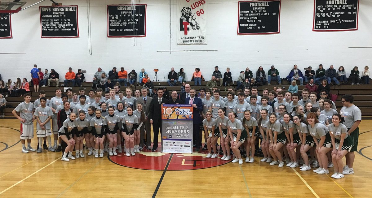 ElkLakeSports's tweet photo. Warriors vs Trail for CvC week! https://t.co/BjB54uRPzM