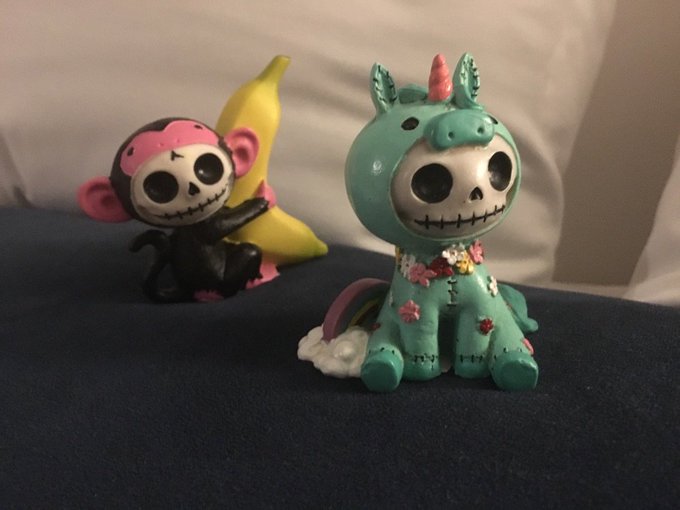 When @VampireFaery gives you the amazing gifts for you and someone I love... You&rsquo;re soo Beautiful inside<a class="tags" target="_blank" title="On Twitter" href="/?out=eyJ0eXAiOiJKV1QiLCJhbGciOiJIUzUxMiJ9.eyJpYXQiOjE3MTkzOTM4OTgsImlzcyI6InR3cG9ybnN0YXJzLmNvbSIsIm5iZiI6MTcxOTM5Mzg5OCwiZXhwIjoxNzUwOTI5ODk4LCJyZWRpcmVjdF91cmwiOiJodHRwczovL3R3aXR0ZXIuY29tL1ZhbXBpcmVGYWVyeSJ9.TdffjL6ECNiL7z8B8kIdRgjLV8Zum-M5HuIIO-bl10fe6WgW2R0FCTZyQ8Bbr5t2d70i7S8ZOTtDN8MbeOBxtg">@VampireFaery</a>