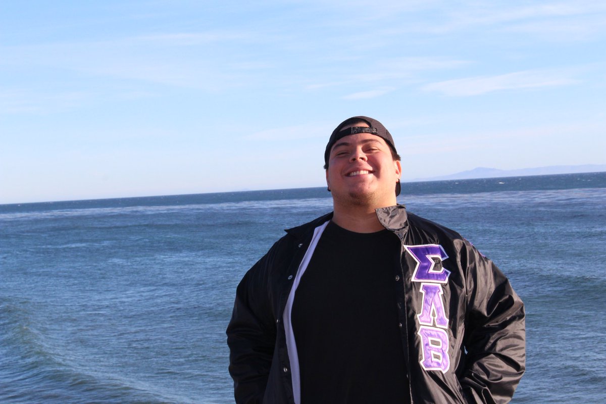 UCSBBetas's tweet photo. Before the day ends, The Oh So StunninG ฮฃฮ Chapter wishes our #XtraXucioXiLine Sexy Trรฉ ๐๐
#40 Francisco "Zeus" Hinojosa A #HappyBirthday !๐๐ We love you and hope you had an amazing day ๐๐พ๐ #SigmaLambdaBeta #SigmaGamma #UCSB #ThatNiceAndThickBeta #SandwichMaster #Subguey https://t.co/amUtlz8l07