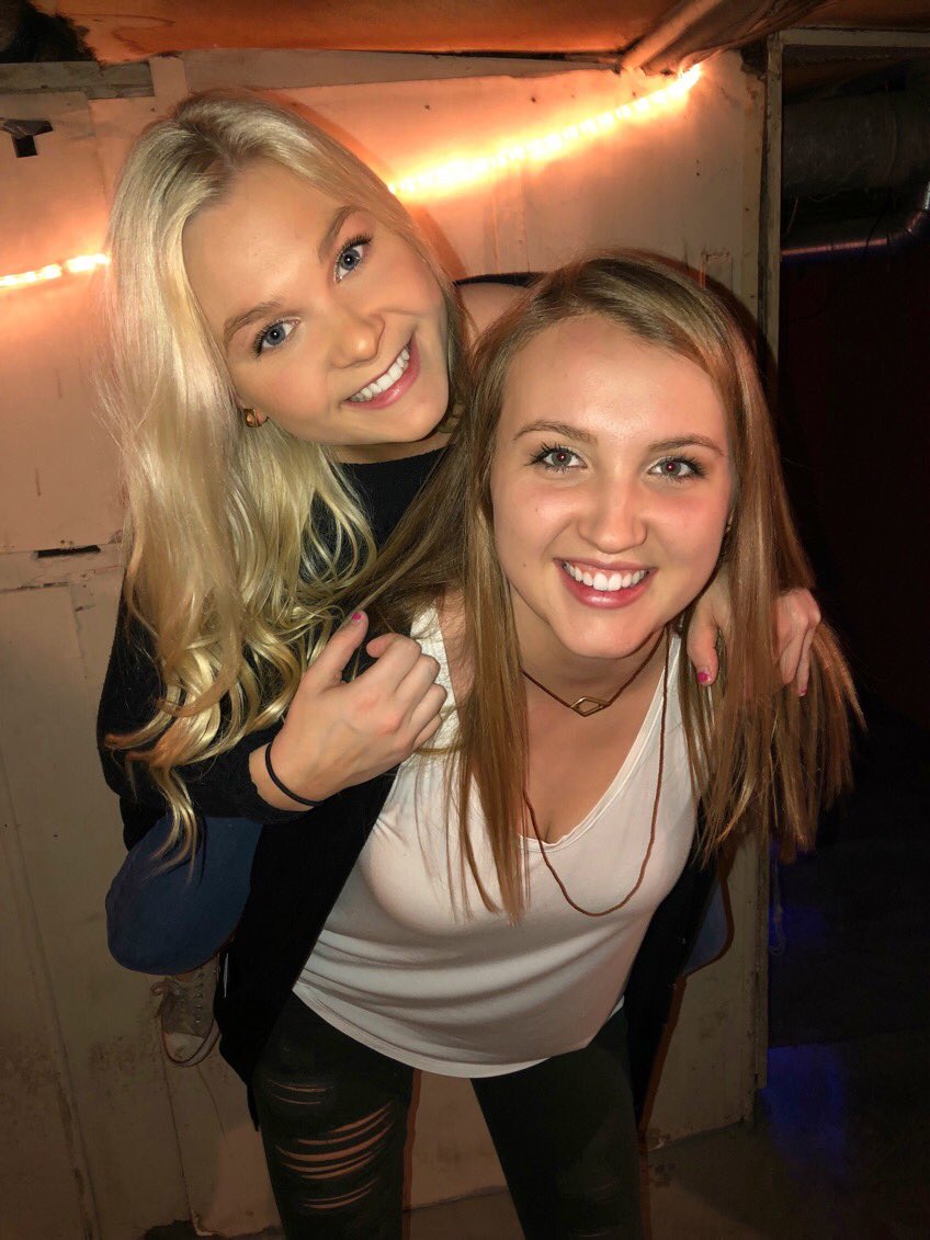 Jessiiccaa_F's tweet photo. happy birthday to the most perfect person I know, I love you so much and hope you had the best birthday yet 💗💗💗 @WelKiley https://t.co/kdMVFvDue6