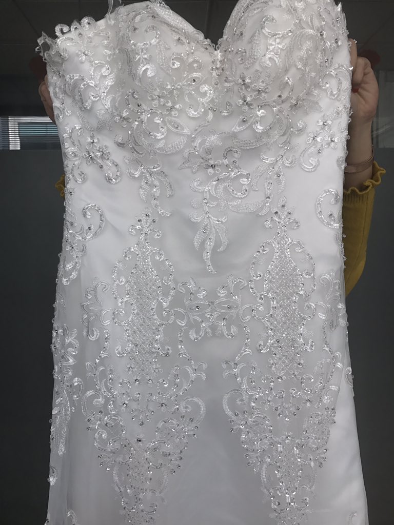 sally2peng's tweet photo. Leashion new gorgeous mermaids style LW1936 release #detachable shoulder piece# https://t.co/fq5NmSuOMR