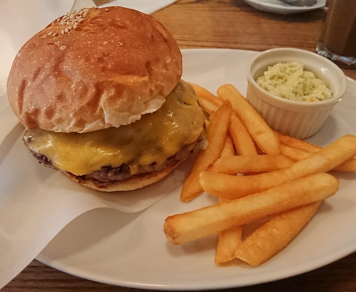 家具のウスイ V Twitter お昼ごはんはハンバーガー シェリーズバーガーカフェ 武蔵小山 ハンバーガー チーズバーガー お昼ごはん ランチ ポテト ミニコールスロー 美味しかったの 家具のウスイ V Twitter お昼ごはんはハンバーガー シェリーズバーガーカフェ 武蔵小山 ハンバーガー チーズバーガー お昼ごはん ランチ ポテト ミニコールスロー 美味しかったの