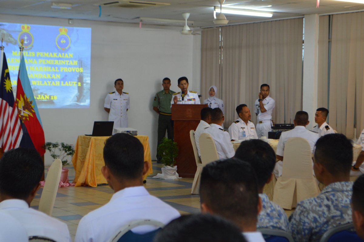 MARKAS WILAYAH LAUT 2 (@navysdk) on Twitter photo Tahniah kepada Lt Kdr Rozi Jaafar TLDM atas pelantikan sebagai Asisten Marshal Provos Sandakan. Selamat menjalankan amanah dan tanggungjawab yang diberikan.
#PROTELASandakan
#Kesiapsiagaan
#Keselamatan
<a href="/MPA_Timur/">HQ Eastern Fleet</a> <a href="/tldm_rasmi/">Royal Malaysian Navy</a> Tahniah kepada Lt Kdr Rozi Jaafar TLDM atas pelantikan sebagai Asisten Marshal Provos Sandakan. Selamat menjalankan amanah dan tanggungjawab yang diberikan.
#PROTELASandakan
#Kesiapsiagaan
#Keselamatan
<a href="/MPA_Timur/">HQ Eastern Fleet</a> <a href="/tldm_rasmi/">Royal Malaysian Navy</a>