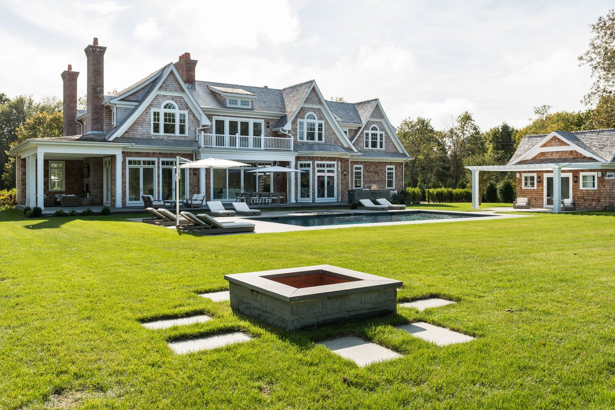 MattLucasBuild's tweet image. Tile work from one of our most recent projects.
#Portfolio #Work #CustomBuilt #Custom #architecture #texture #Details #modern #traditional #LuxuryBuilder #RealEstate #Realtor #home #SagHarbor #NorthHaven #Saunders #TheHamptons #Hamptons #longisland #newyork #NY #MattLucasBuilder