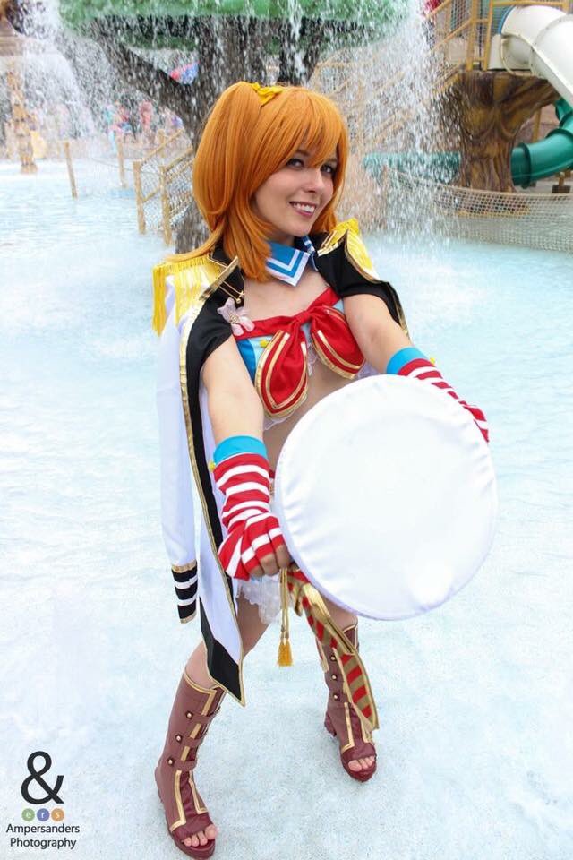 CJStarry's tweet photo. #iruincosplay because I’m a short, femme-looking NB person that identifies more closely to male, but still cosplays female AND male characters, whether or not I pass! I often cosplay crap nobody cares about (like my d&d charas & BL anime from 2001), & I don’t even have cleavage!! https://t.co/EpbmsWoavQ