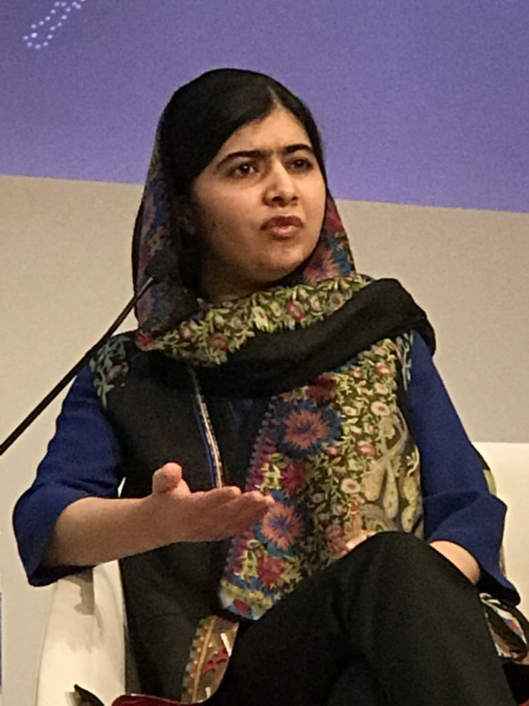 pinczuk's tweet photo. #HPE empowering women through education @Malala thank you! https://t.co/NBJSoUC0cu