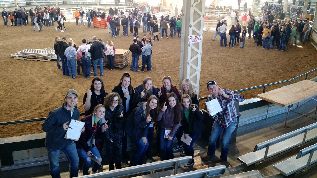 APEX_GlobalAg's tweet photo. Iowa Pork Congress judging and trade show!  Learning by doing! @WaukeeAPEX @waukeeffa @IowaPork https://t.co/ANkVpiXnwp