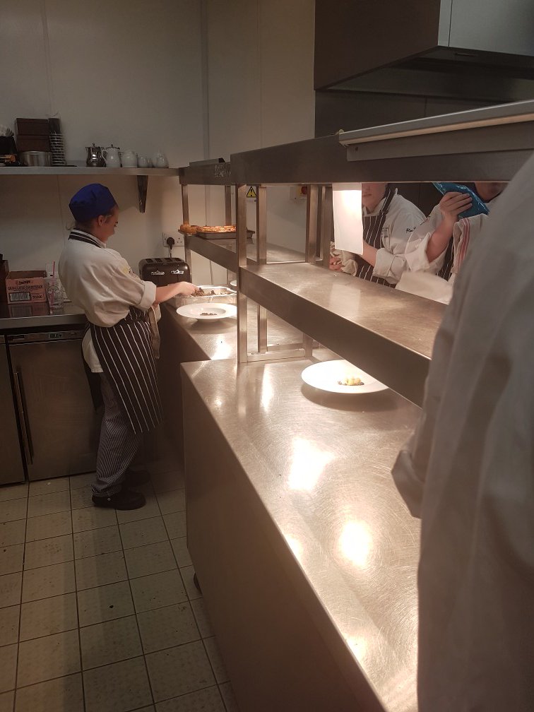 WaterfrontDC's tweet image. Great work..
 #teamwork VRQ L2 Professional Chef Diploma @DonnyCollege #BurnsNight2018 in @WaterfrontDC
