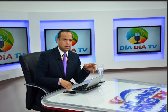 Finaliza por hoy su programa Día Día TV, que se transmite de lunes a viernes de 6 a 7 por Hilando Fino TV. <a href="/alfredodelacruz/">Alfredo de la Cruz C</a>