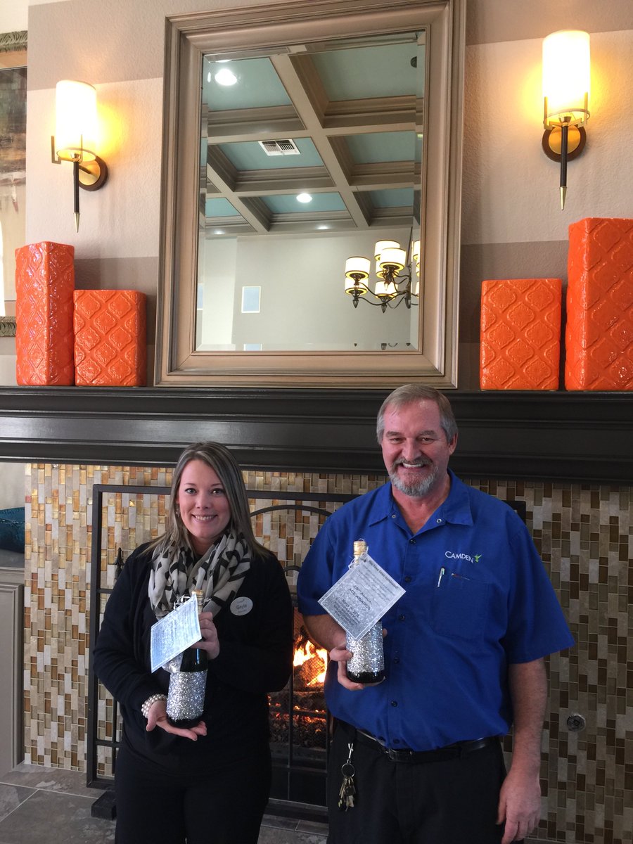 HaraMurphy's tweet photo. Celebrating Ace Nominees! #25YearsLivingExcellence
Congratulations Gayle, Bill and Cesar!! https://t.co/K2HD9GaSsk