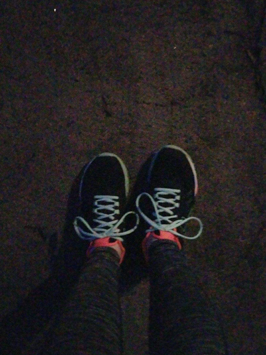 teachertay14's tweet photo. Drank my 64 oz and am being #oceestrong with a walk this evening!
#bhall #TeamB @oceeotters https://t.co/7atLZt6VVO