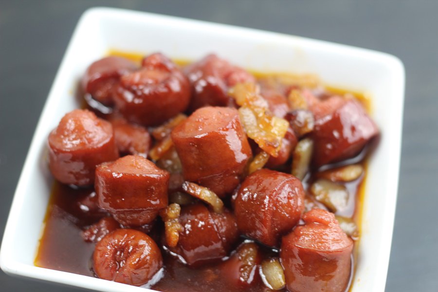 HotLinkLove's tweet photo. Anyone have an instant pot?! These bacon hot dog bites from By Pink look DELISH!!

Find the recipe here: 
https://t.co/bxVLyzXKJe https://t.co/Z5BjDcrq91
