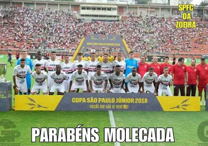 Duran_spfc's tweet photo. Parabéns! 👏 👏 Garotos do @SaoPauloFC 🔴⚪⚫ infelizmente não veio o #Tetra mas não faltou garra e luta #MadeInCotia #CopaSP2018 https://t.co/C1CUfsTJQQ