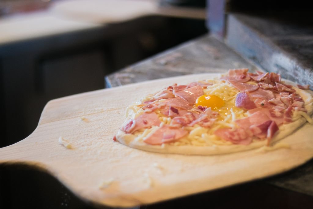 blackbirdfargo's tweet photo. Lumberjack pizza prepped and ready for 🔥 https://t.co/SeIRPLHJsv