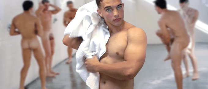 Watch AIPdaily's leaked NSFW photo on TwXstars