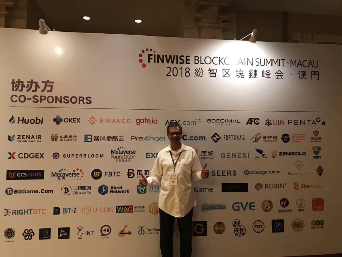 HelloRobin8's tweet photo. More photos of our CTO, Hassan Miah and CEO Miranda Tan at Finwise! We also ran into our friends @BitZExchange https://t.co/5kUOep4qt3