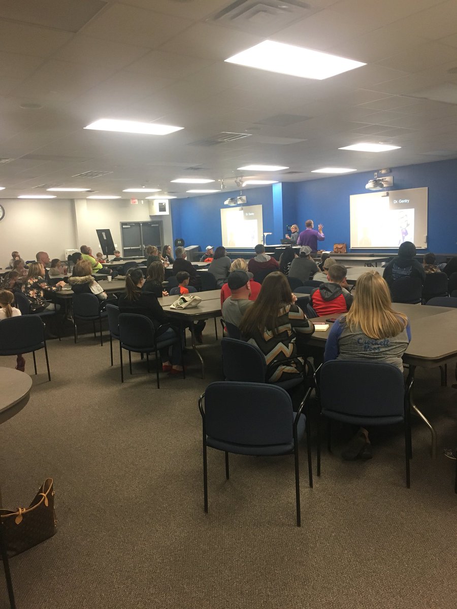 jennspinello's tweet photo. WISD Dyslexia Parent Meeting #dyslexiarocks #whywisd https://t.co/eOKJuTe0Bw