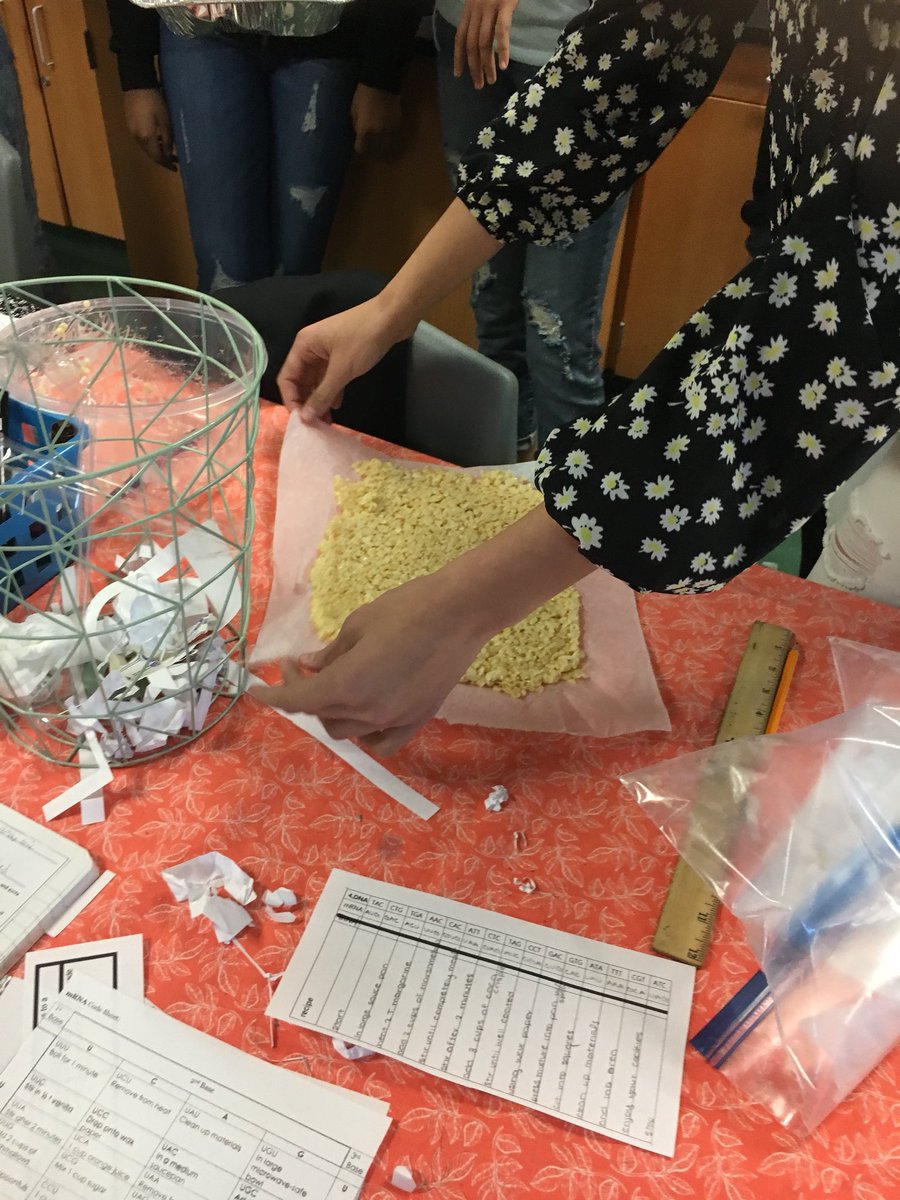 Best “lab” ever.  My 9th graders transcribed DNA ➡️ RNA. Translated RNA ➡️ directions for rice crispy treats just like DNA is the directions to make us 🤗 #erhs
