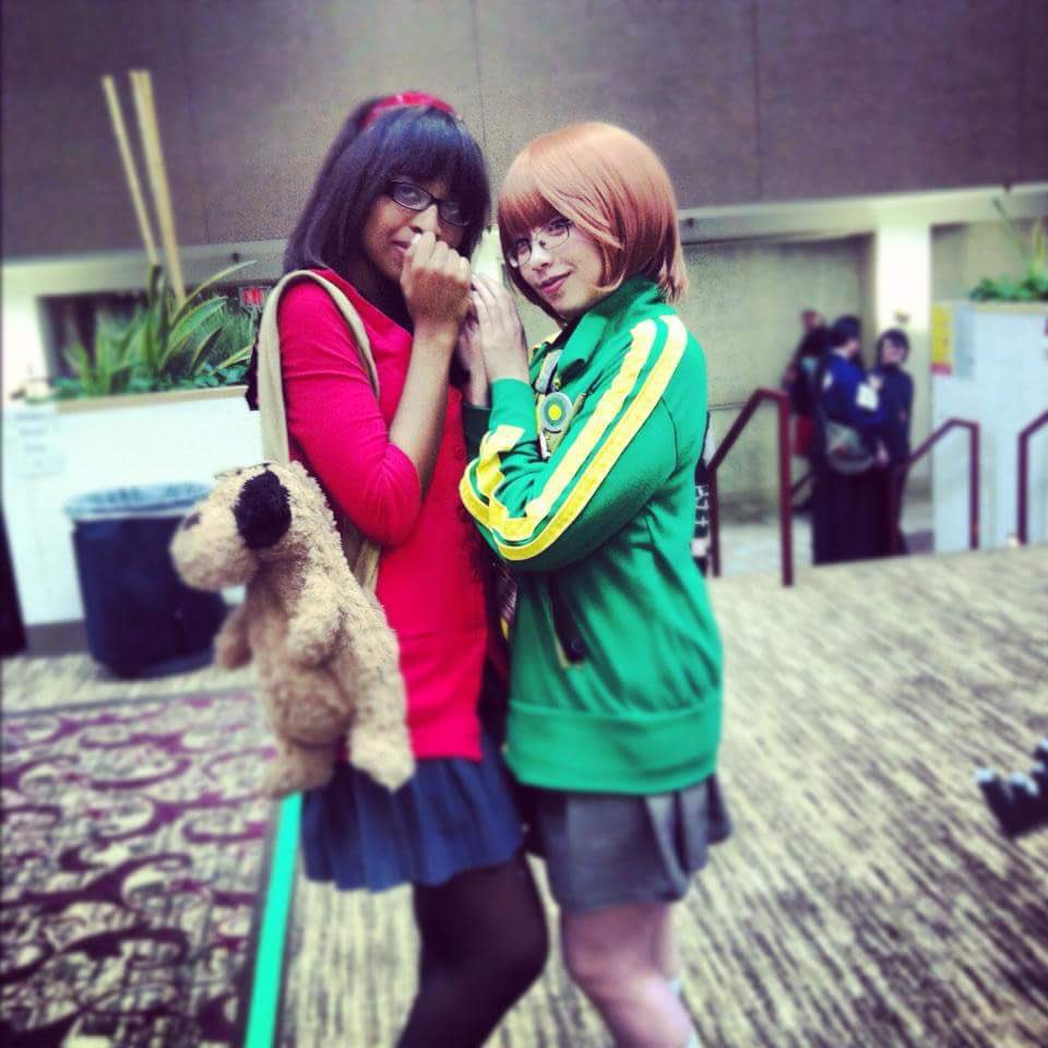 paradiseinvite's tweet photo. #iruincosplay by cosplaying characters outside my skin tone. I hardly even have recent pictures bc I got bullied and didn’t feel good about how I look .. https://t.co/1YFffDiVLF