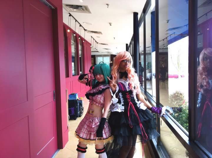 paradiseinvite's tweet photo. #iruincosplay by cosplaying characters outside my skin tone. I hardly even have recent pictures bc I got bullied and didn’t feel good about how I look .. https://t.co/1YFffDiVLF