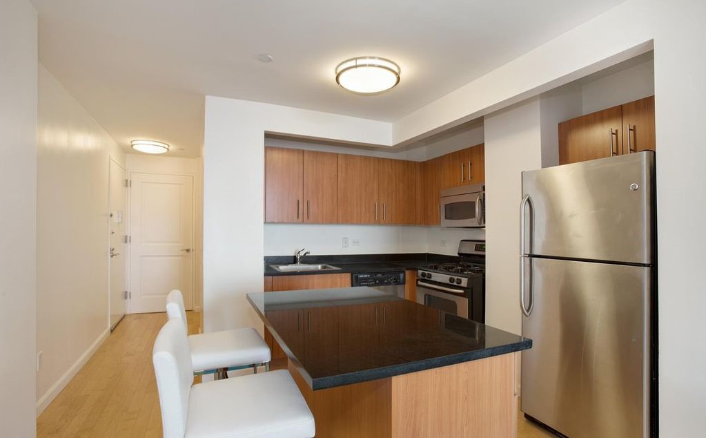 DDPropertyGroup's tweet photo. CONDO FOR SALE - OFF MARKET  - Direct to Seller

20 West St, New York, NY, 10004  The Downtown Club Condominium  
530 ft² studio w/ an open layout and stunning views of the City/Hudson River/New Jersey/ &amp; Statue of Liberty. 24hr doorman/concierge, residential manager..
HOA: $743 https://t.co/352hgezlCb
