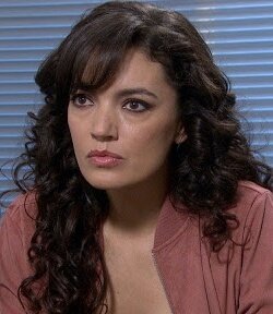 HijaProdigaFans's tweet photo. Gracias a #MaríaAdelaidaPuerta por transmitirnos el sufrimiento, frustración y resentimiento de Beatriz,por hacernos entender sus acciones al comprender su historia y por mostrarnos al final que la escencia del personaje siempre fue ser buena. #LaHijaProdiga https://t.co/4kwMCzupmr