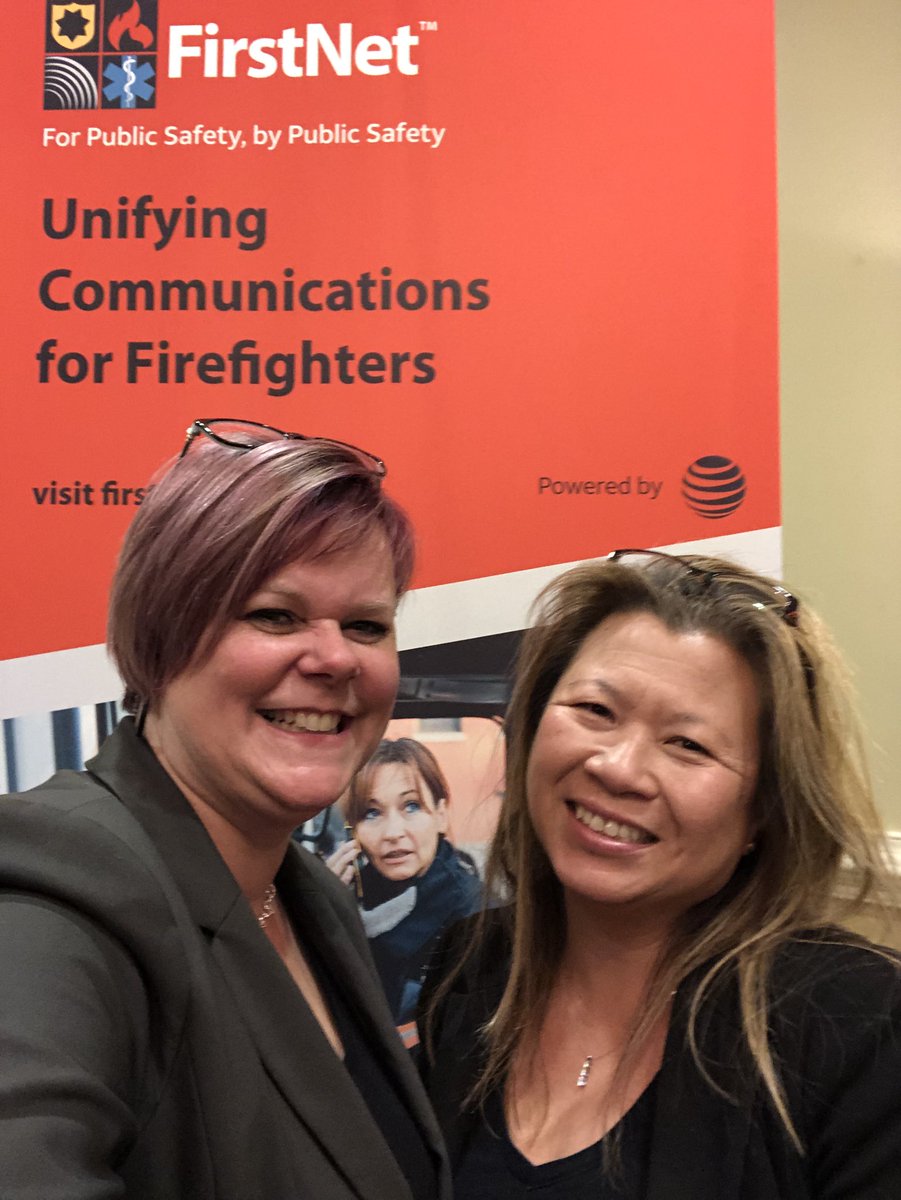 Working the crowd with Dawn, Spring Mobile and the FirstNet team!!!