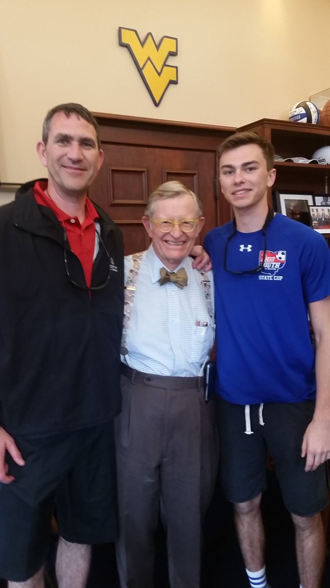 Travis Moore tweet media