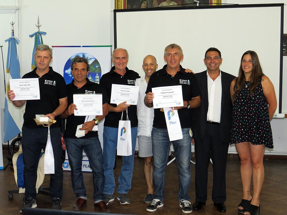 El piloto <a href="/RobertoNaivirt/">Roberto Naivirt</a> reconocido por el <a href="/MunicipioPilar/">Municipalidad Pilar</a> m.facebook.com/story.php?stor…