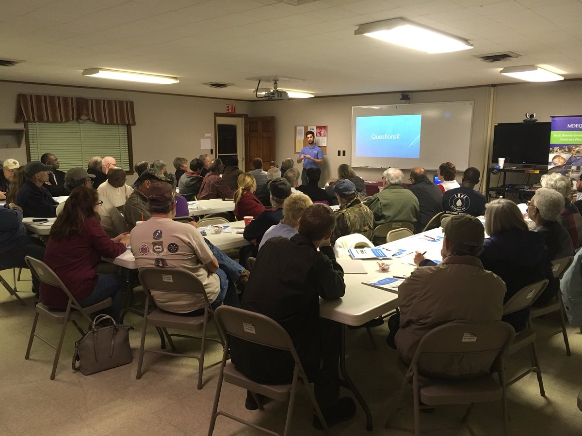 MSUextMWON's tweet image. Griffin Todd w/ @CommunitiesU and Steve Wilson w/ @help4wellowners opening up tonight’s MS Well Owner Network workshop in Tate County MS! #privatewell #water