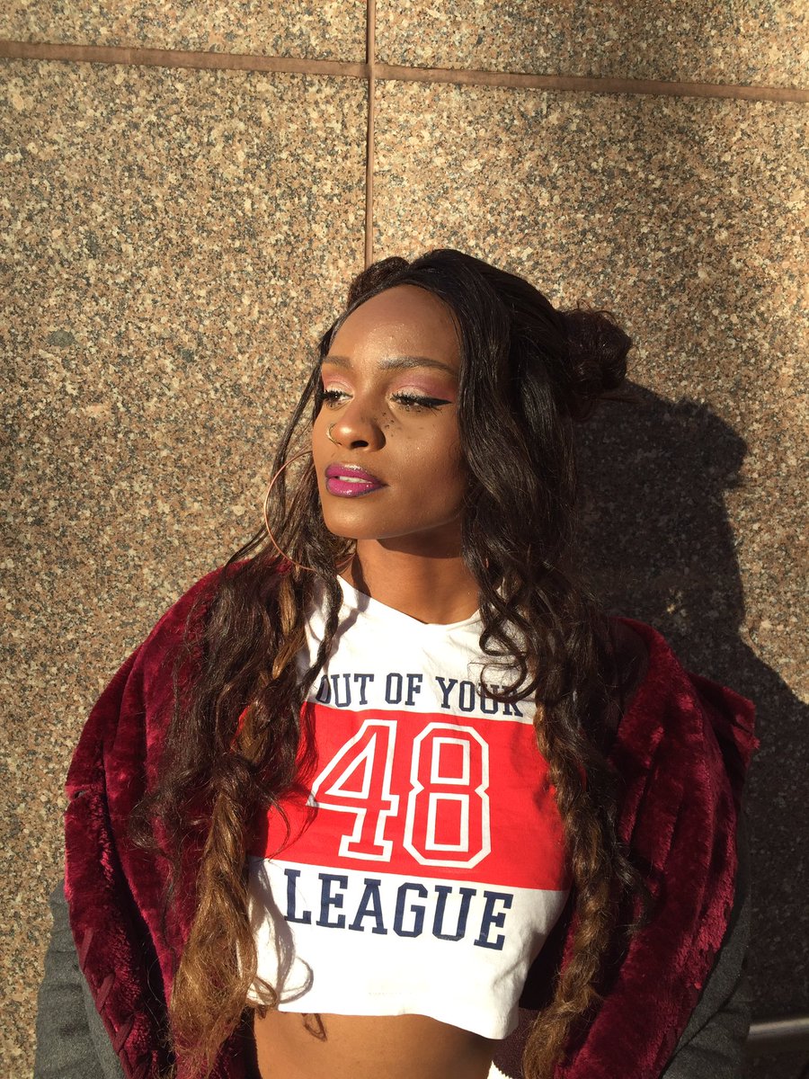 AVlLITSWEAT's tweet photo. Had to do it on em! 💋📸: @strangelilbird_ 🤤 https://t.co/f4whsAyLWx