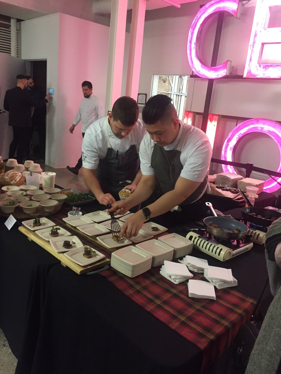 TheAlexCHC's tweet photo. #Teamwork makes the dream work! @JamieHarling5 and his @deanehouseyyc crew showing us how it's done at the 2nd Annual #RobbieBurnsBash! Thank you for the amazing bites! @EastVillageYYC @BricksWineCo https://t.co/CUeJwc42kk